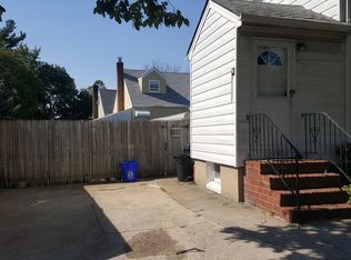 94 Fairmount St, Valley Stream, NY 11580