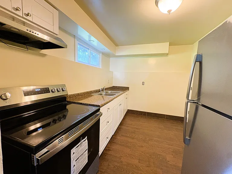 1034 Fenton St #1 — Photo 7