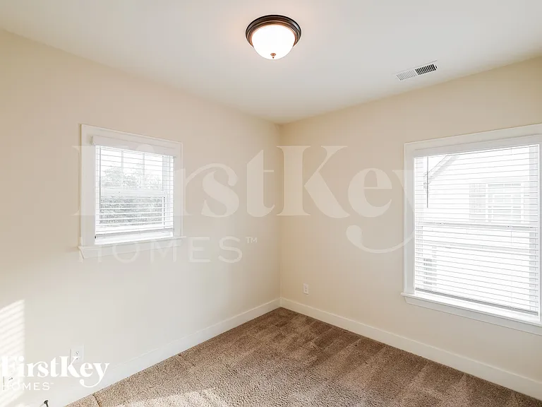 2704 Wenonah Oxmoor Rd — Photo 11
