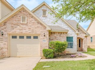 304 Emma Call Ct, Decatur, TX 76234