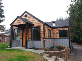 1014 Columbia Ave, Fircrest, WA 98466