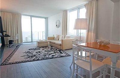 2nd image of 1100 West Ave #902