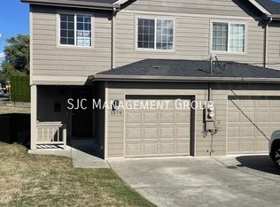 1579 Kibler Ave, Enumclaw, WA 98022