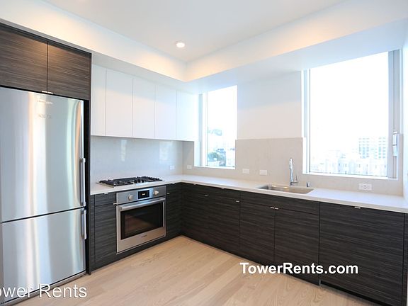 4th image of 1688 Pine St #W1102