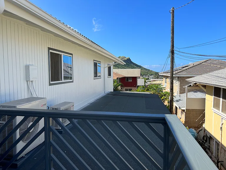 3523 Kilauea Ave — Photo 7