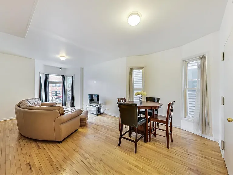 3618 W Dickens Ave #1 — Photo 4