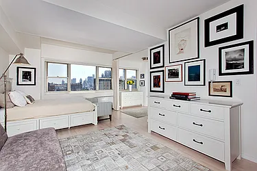 Rented by Brown Harris Stevens