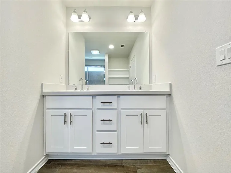 208 Caisson Trl — Photo 29
