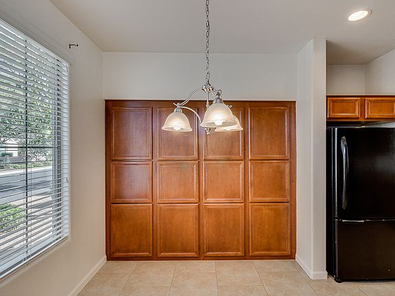 3rd image of 21067 E Pickett St