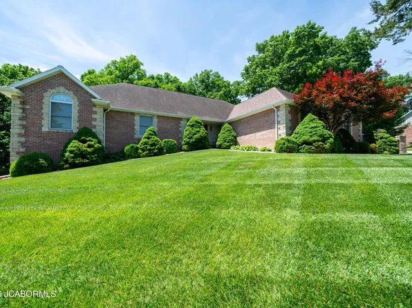 2328 Green Meadow Dr, Jefferson City, MO 65101