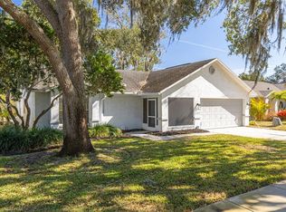 3569 Oak Lake Dr, Palm Harbor, FL 34684