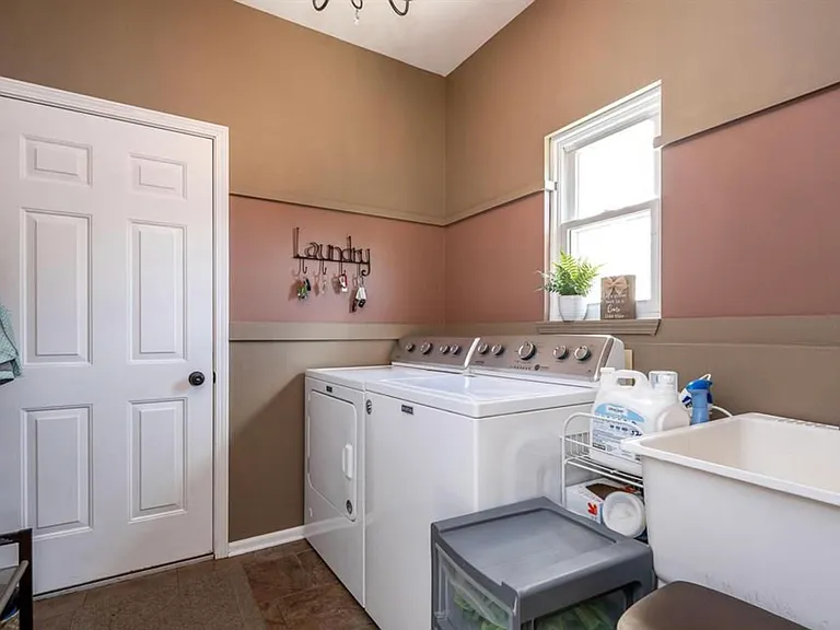 1760 Dogwood Trl — Photo 20