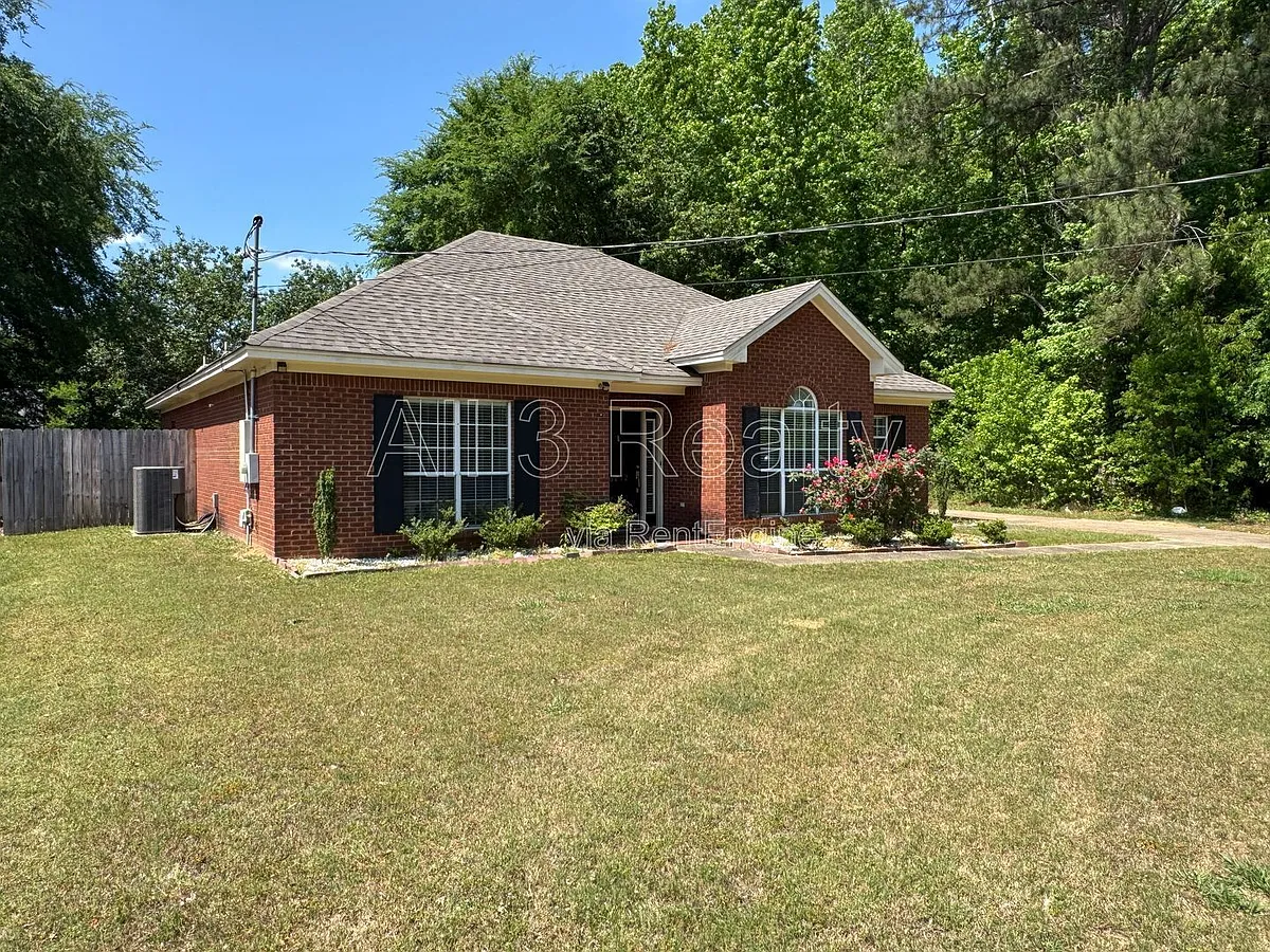 Building Photo - 6272 Deerwood Dr