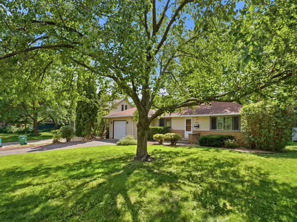 3511 Zane Ave N, Crystal, MN 55422