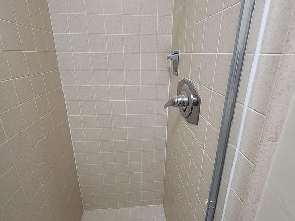 5th image of 3143 Impala Dr APT 4