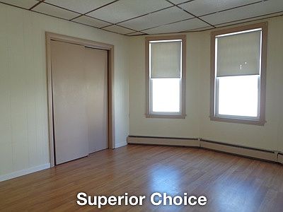 2nd image of 8 Bourne St APT 1