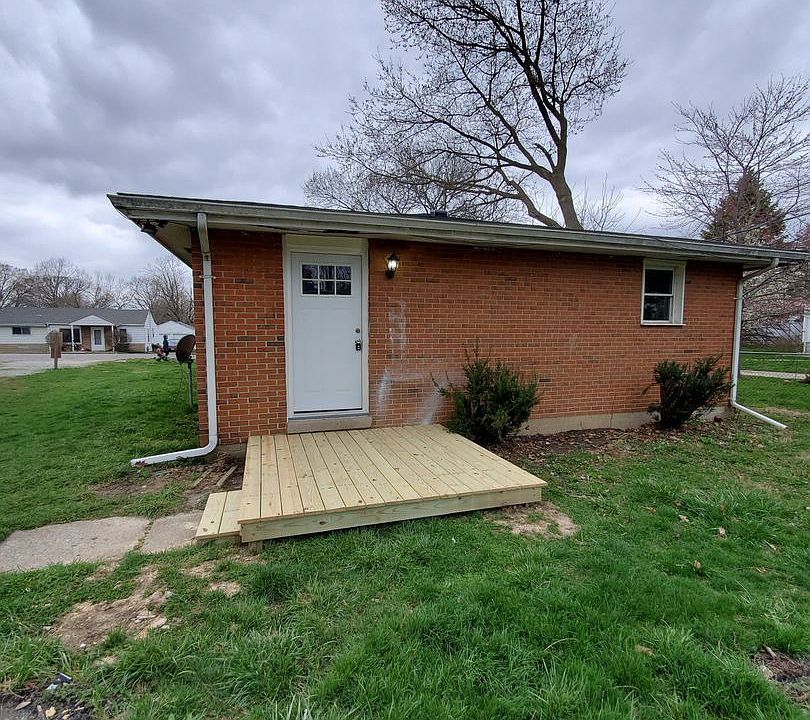 1st image of 1810 Stewart Blvd