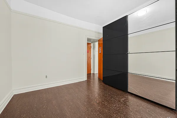 Rented by Charney Real Estate LLC | media 5