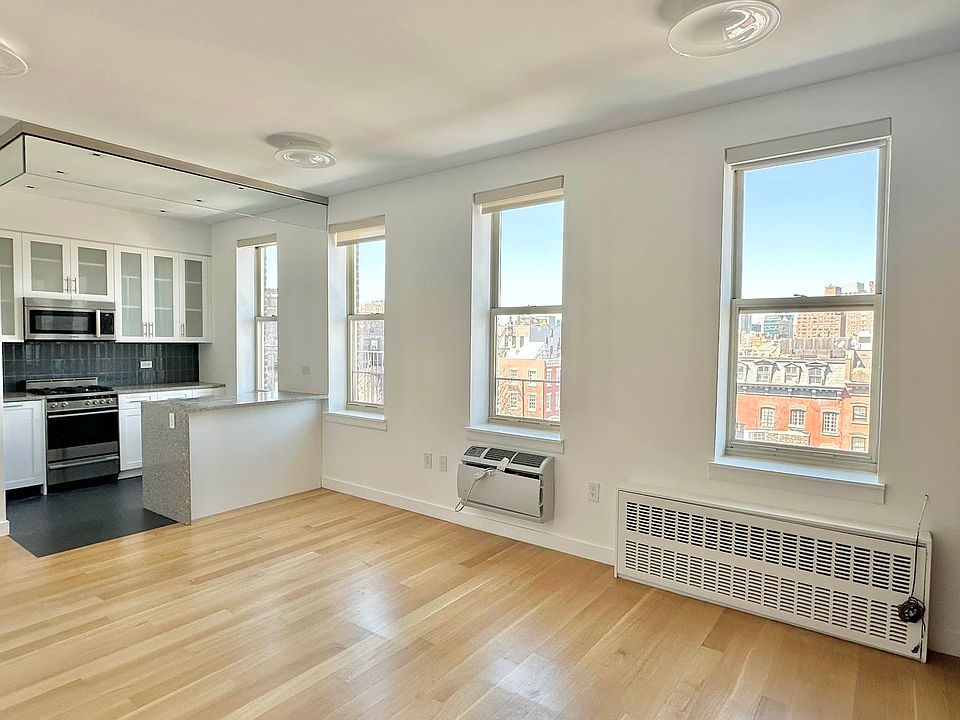 1st image of 215 W 10th St APT 5A