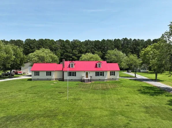 18500&09 Hart Dr, Parksley, VA 23421