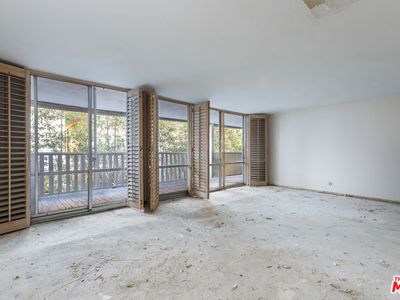 848 N Kings Rd APT 208, West Hollywood, CA, 90069