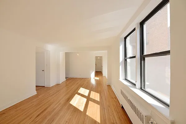 Sold by Buchbinder & Warren | media 27