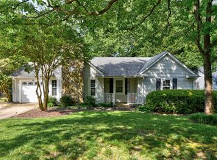 2598 Redfield Dr, Norcross, GA 30071