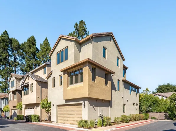 3493 Alma Village Cir, Palo Alto, CA 94306