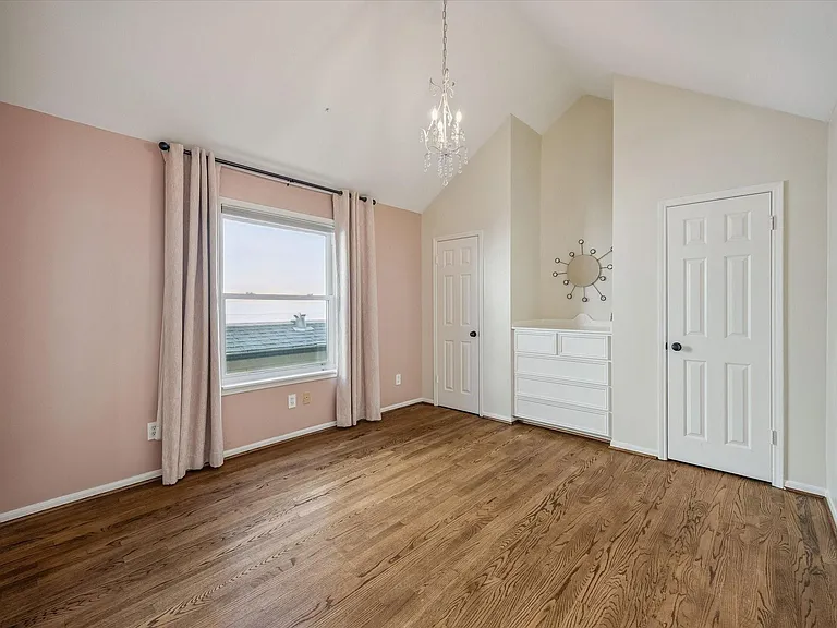 4119 Amherst St — Photo 21