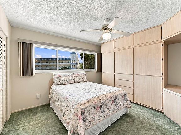 5th image of 2220 SWEDISH DRIVE #42
