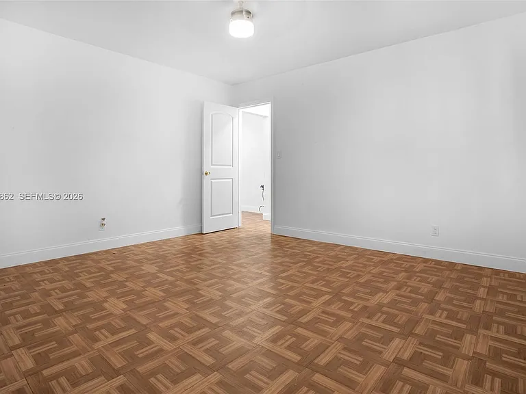 1836 Arthur St #9 — Photo 18