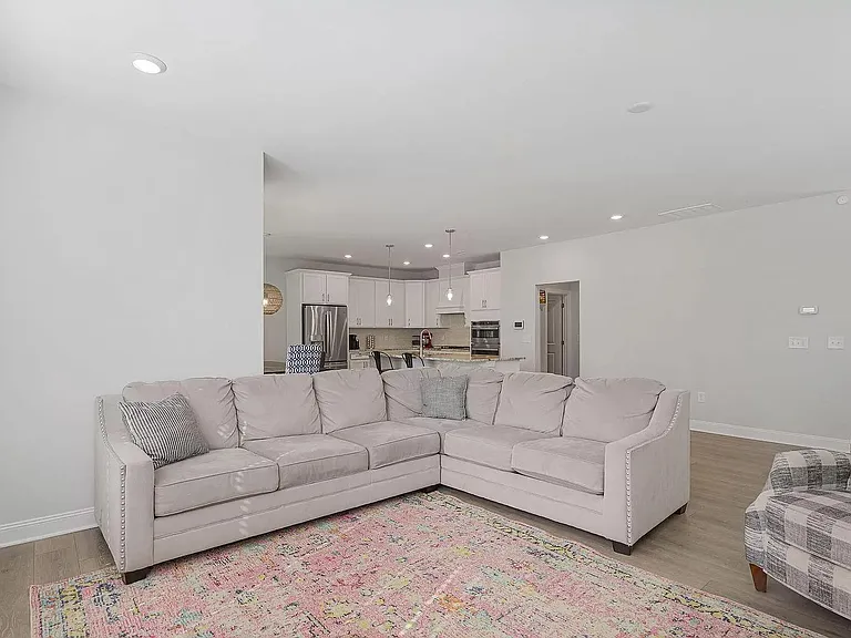 120 Tuttle Trl — Photo 8