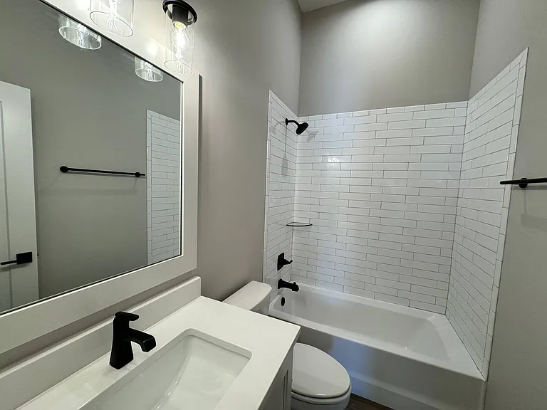 1441 SW Winthrop Ter — Photo 8