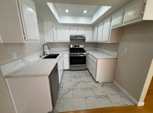 544 E Tujunga Ave #103, Burbank, CA 91501