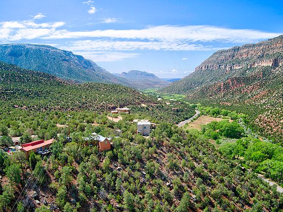 2nd image of 1201 Madrid Rd