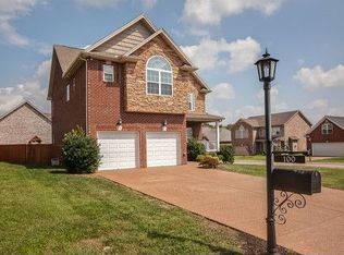 100 Oakridge Ct, Mount Juliet, TN 37122