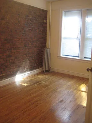 Rented by PMG Real Estate  | media 37