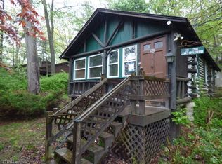 22 Wallkill Dr, Sussex, NJ 07461
