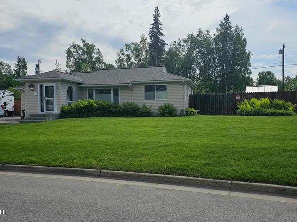 2612 Douglas Dr, Anchorage, AK 99517