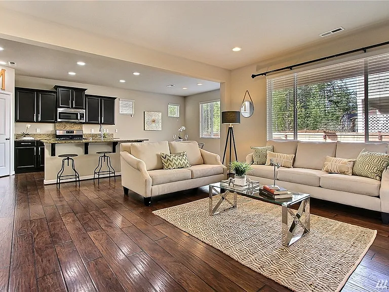 8840 Jayden St NE — Photo 11
