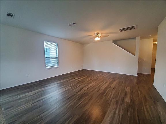5th image of 14614 Sierra Garden Dr