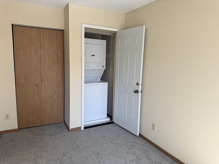 13304 Parkwood Dr #104 — Photo 19