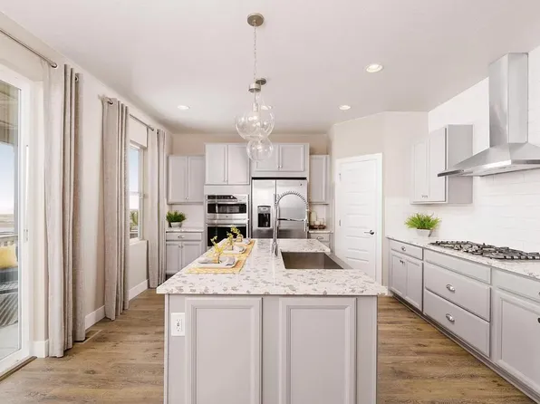 17336 Drake St, Broomfield, CO 80023