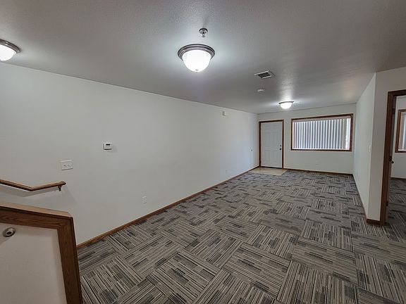 3rd image of 2609 Olive St #2SW