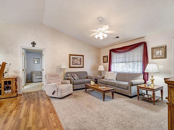 4th image of 234 Pioneer Cir
