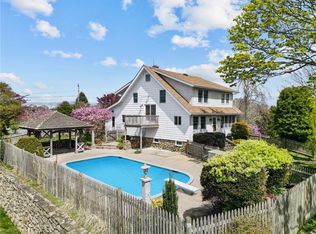 69 Gooseberry Rd, South Kingstown, RI 02879