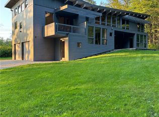 110 Loomis Ct, Ithaca, NY 14850