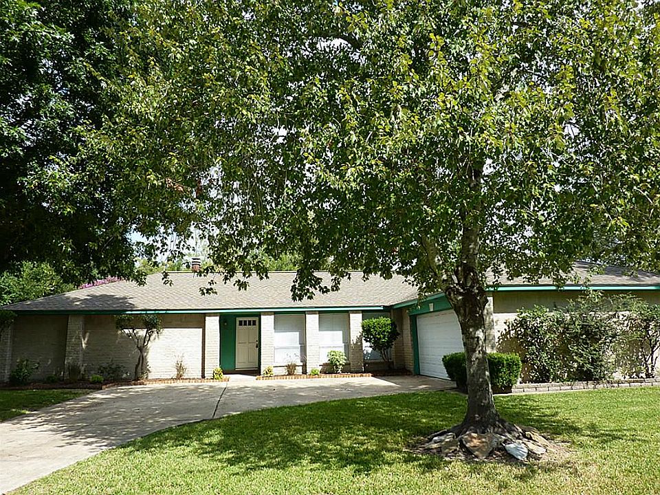 1st image of 12318 Campos Dr
