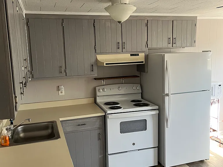 198 Jefferson Rd #1 — Photo 11