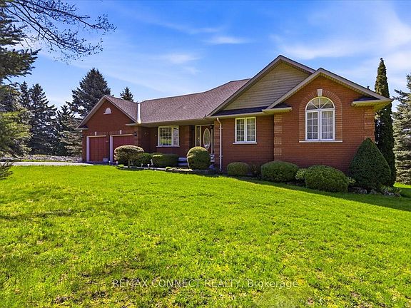 3rd image of 4 Sunrise Ct